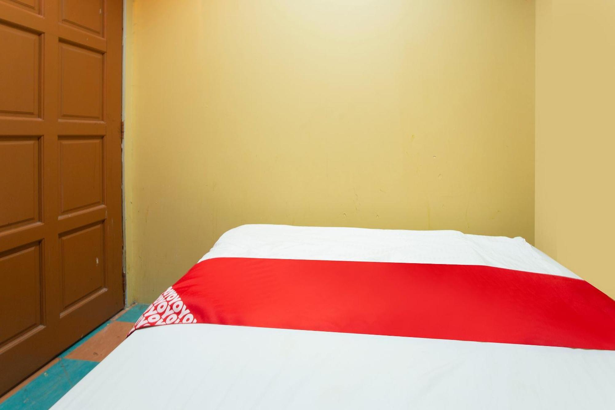 Spot On 90137 Casavilla Hotel Pudu クアラルンプール エクステリア 写真