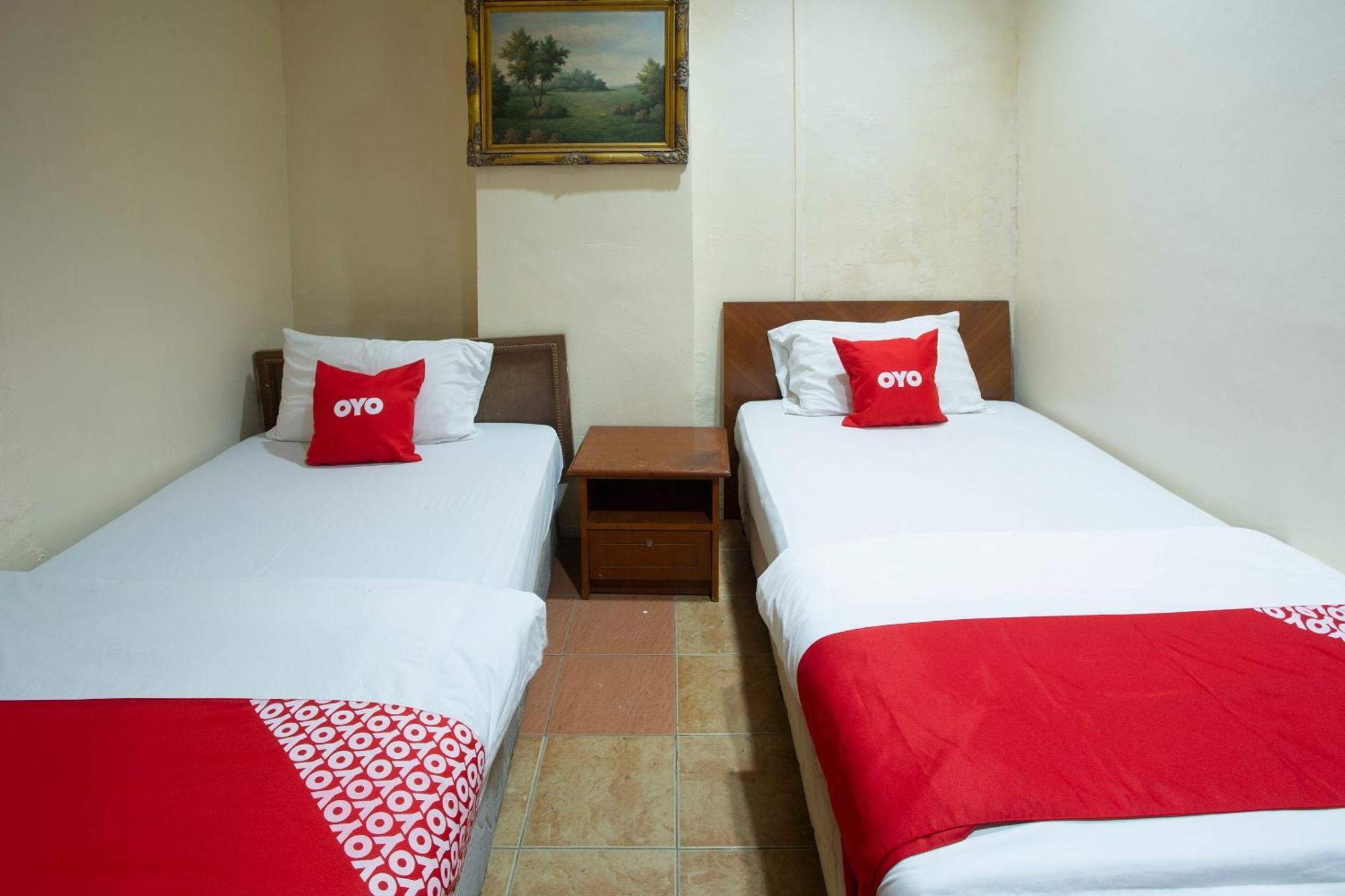 Spot On 90137 Casavilla Hotel Pudu クアラルンプール エクステリア 写真